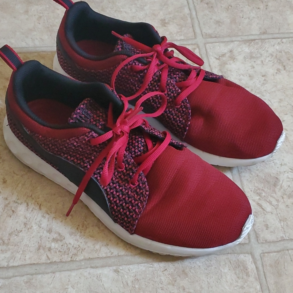 PUMA - Picture 2 of 2